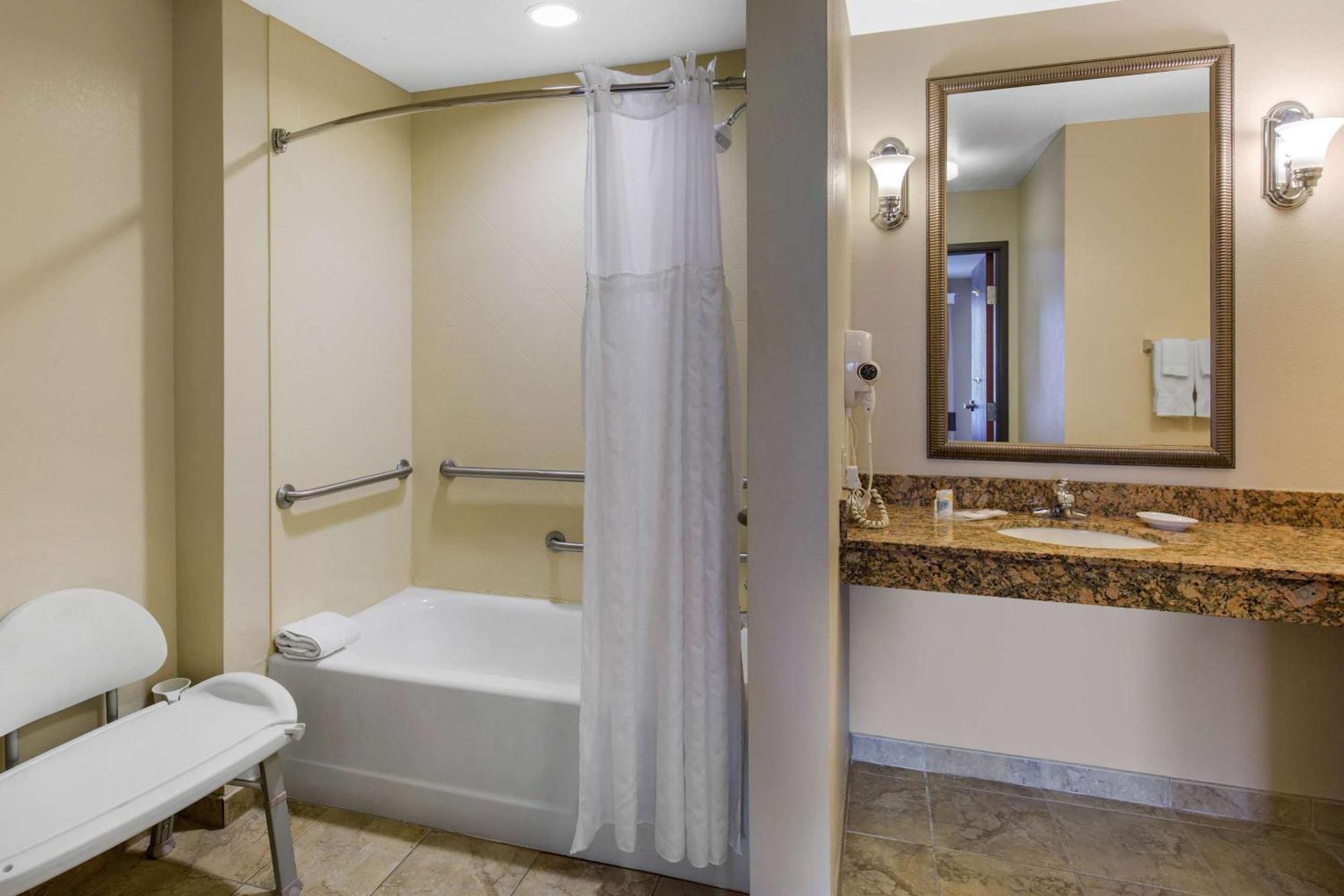 Comfort Suites Seaford Eksteriør billede